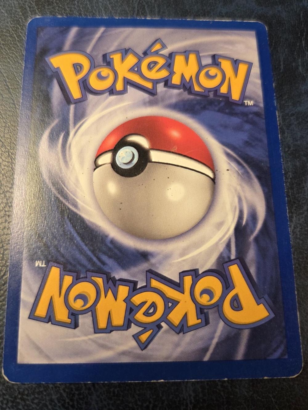 Pokemon Base Set 1999 Beedrill Rare Trading Card (17/102) - Picture 2 of 2